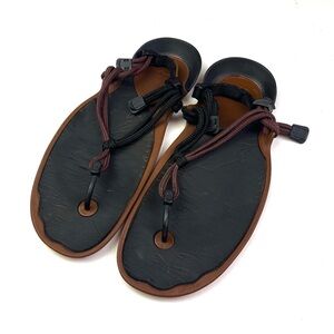 XeroShoes Cloud Aqua + Sport Barefoot Flexible Minimalist Sandals size 9